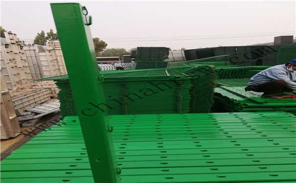 刀片刺網立柱 刀片刺網立柱