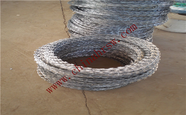 刺絲滾籠 刺絲滾籠