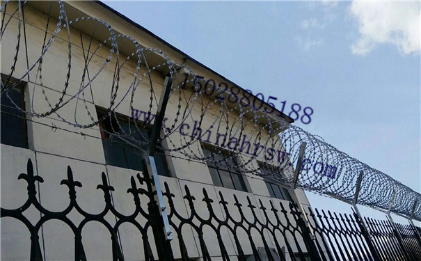 影響監獄護欄網價格的因素 影響監獄護欄網價格的因素