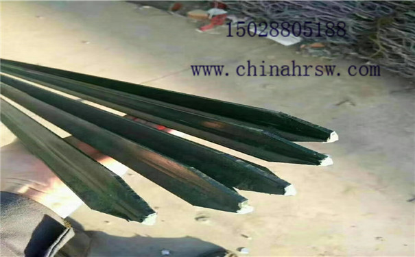 刺繩立柱 刺繩立柱