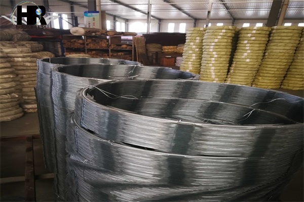 刀片刺繩是選擇包塑還是鍍鋅 刀片刺繩是選擇包塑還是鍍鋅