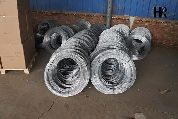 普通的編擰刺繩和刀片刺繩的選擇 普通的編擰刺繩和刀片刺繩的選擇