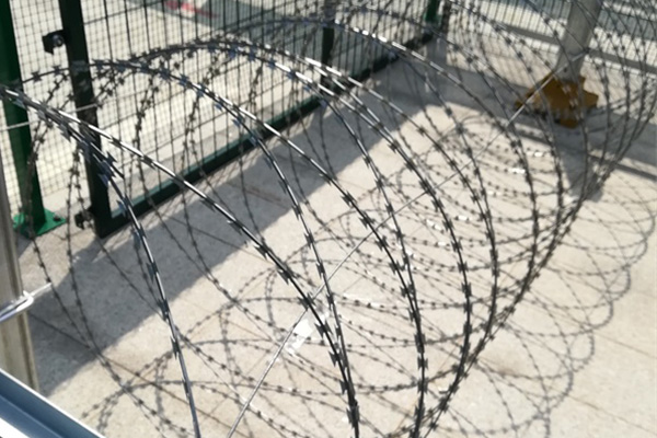 鍍鋅刺繩廠家 鍍鋅刺繩廠家